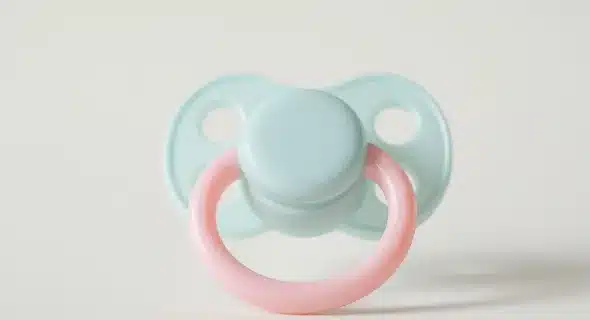 Essential Guide to Baby Pacifiers: Benefits and Risks